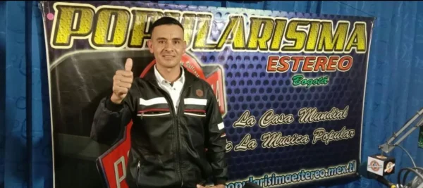 Jovany Henao, Canta-Autor de Segovia
