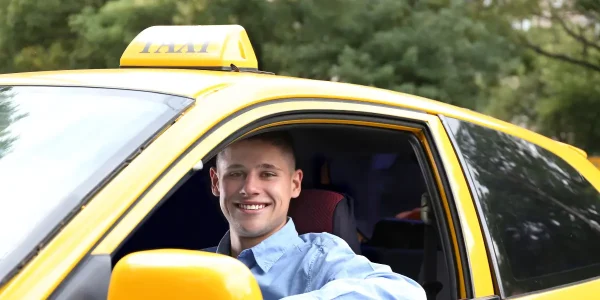Omar, Servicio De Taxi